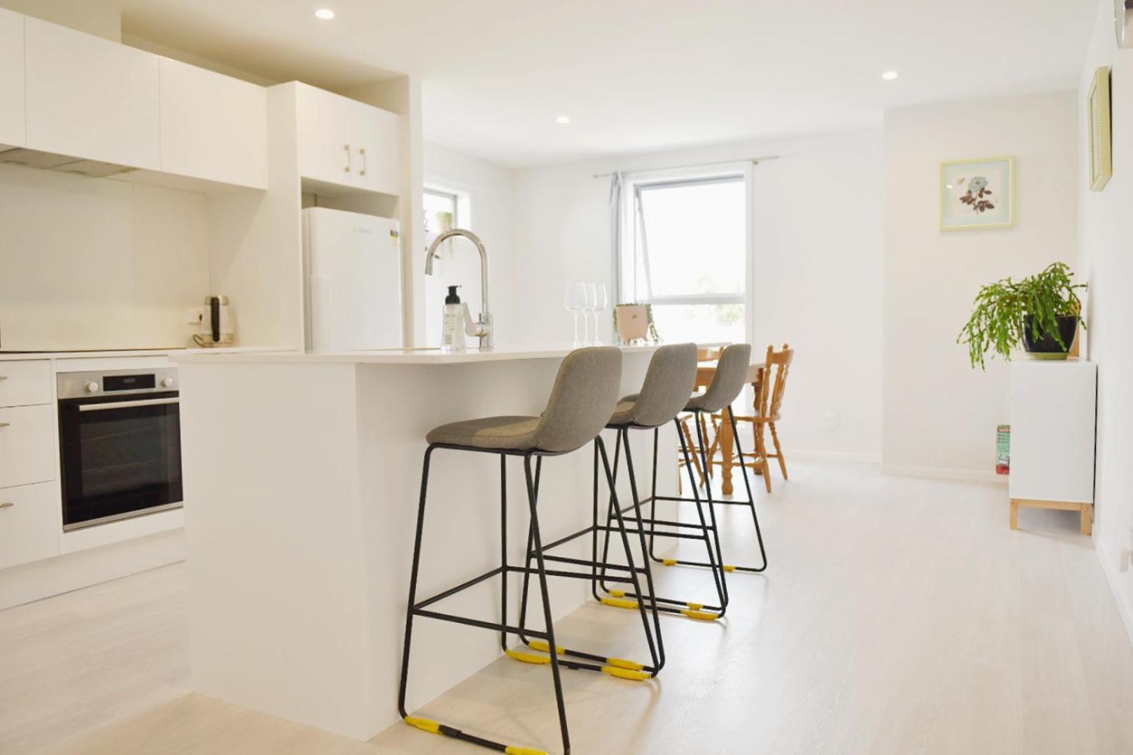 Johnsonville Brand New Lovely Townhouse Wellington Eksteriør billede